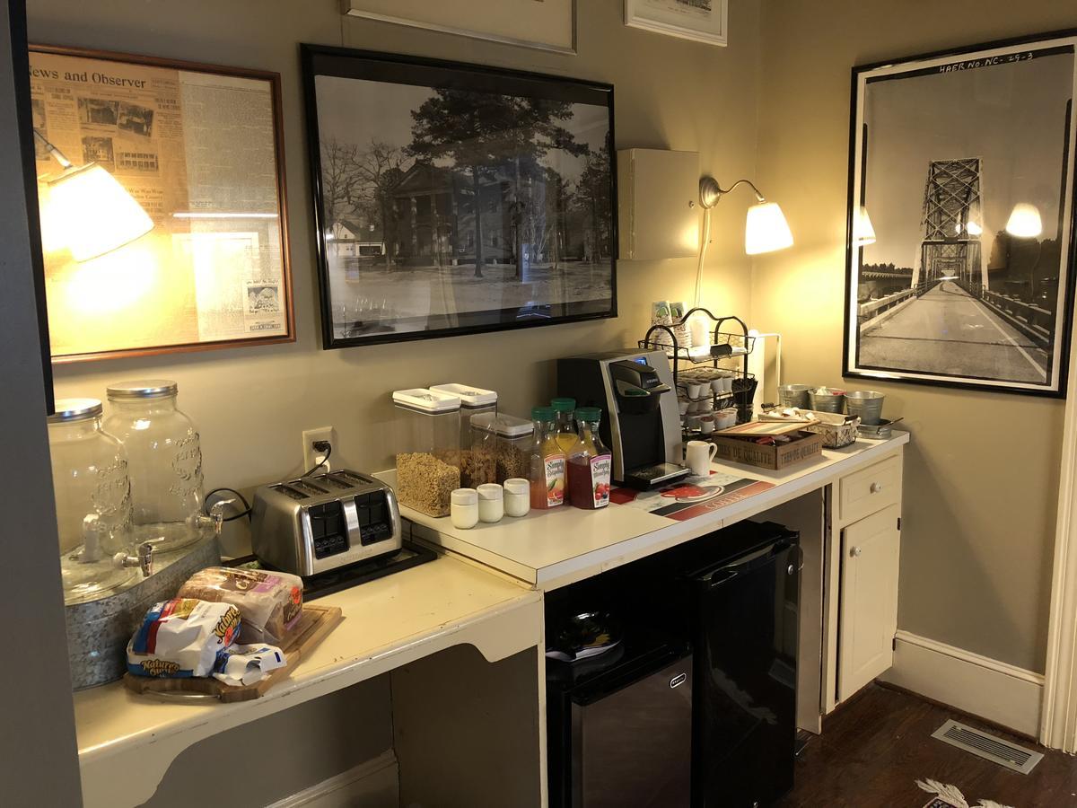 The Elizabethtown Inn Экстерьер фото